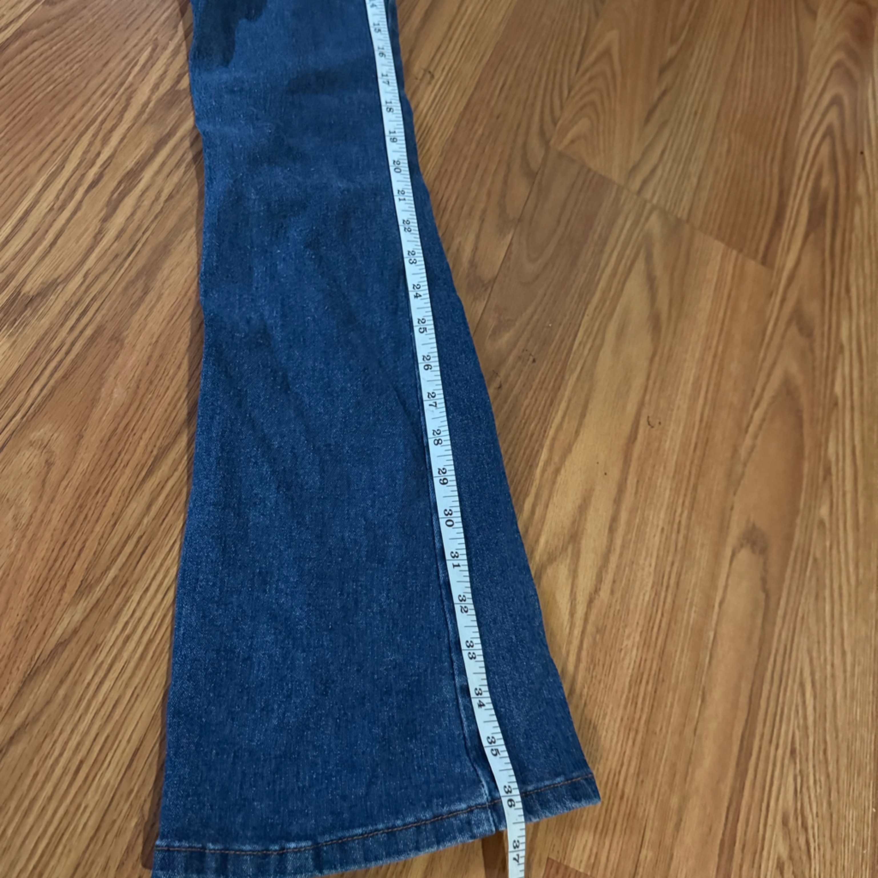 Rise Supply Co Medium Wash Denim Flared Wide Leg Jeans Classic Y2k Basics — image 8 of 8